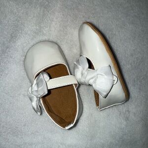 White Bow Kids Shoes